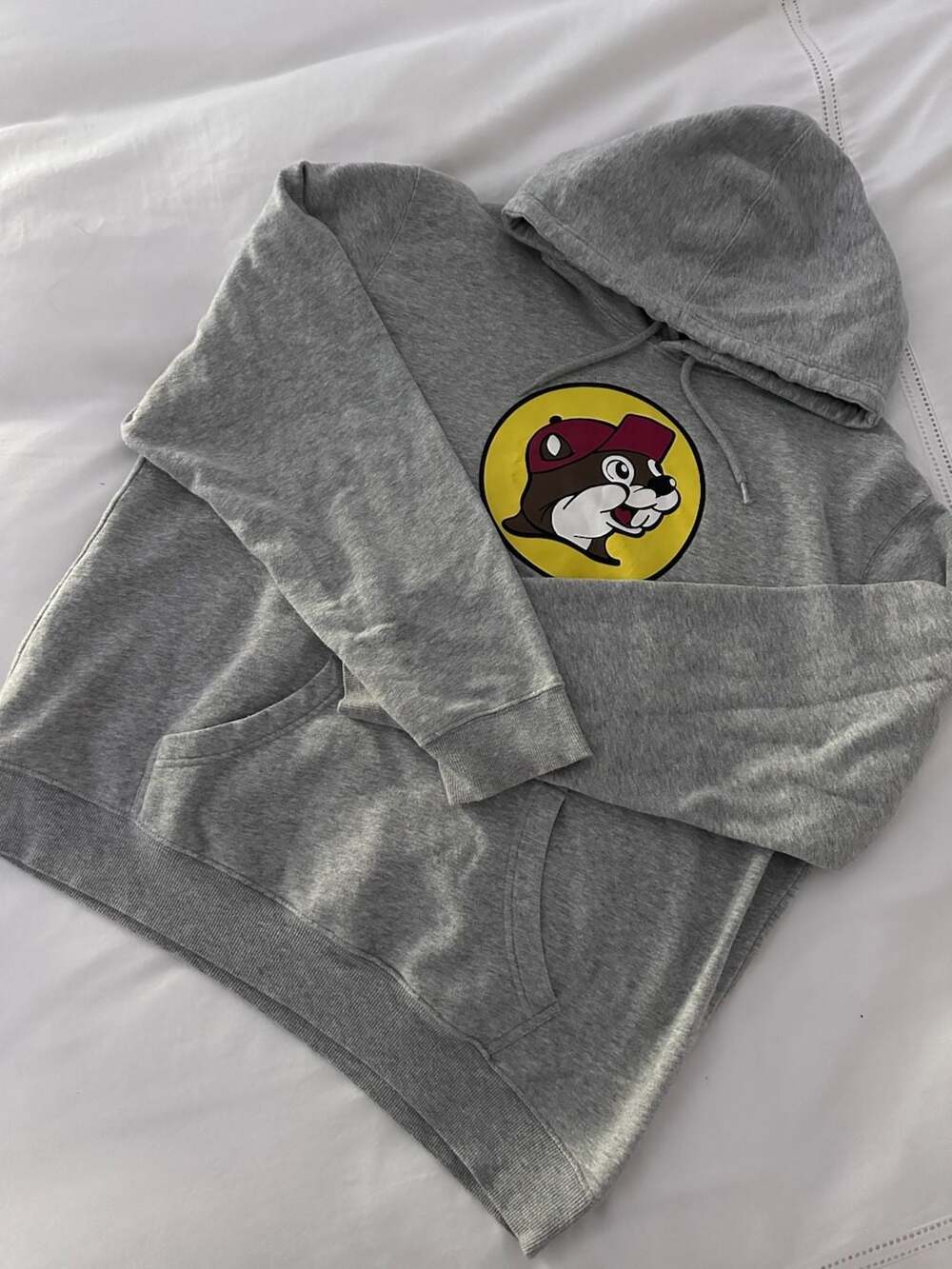 Buc-ee's Iconic Logo Pullover Hoodie in Heather Gray